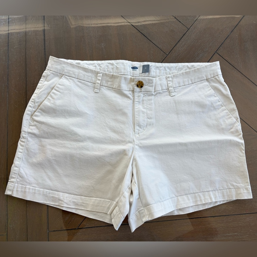 Old Navy Women’s Shorts Size 12
